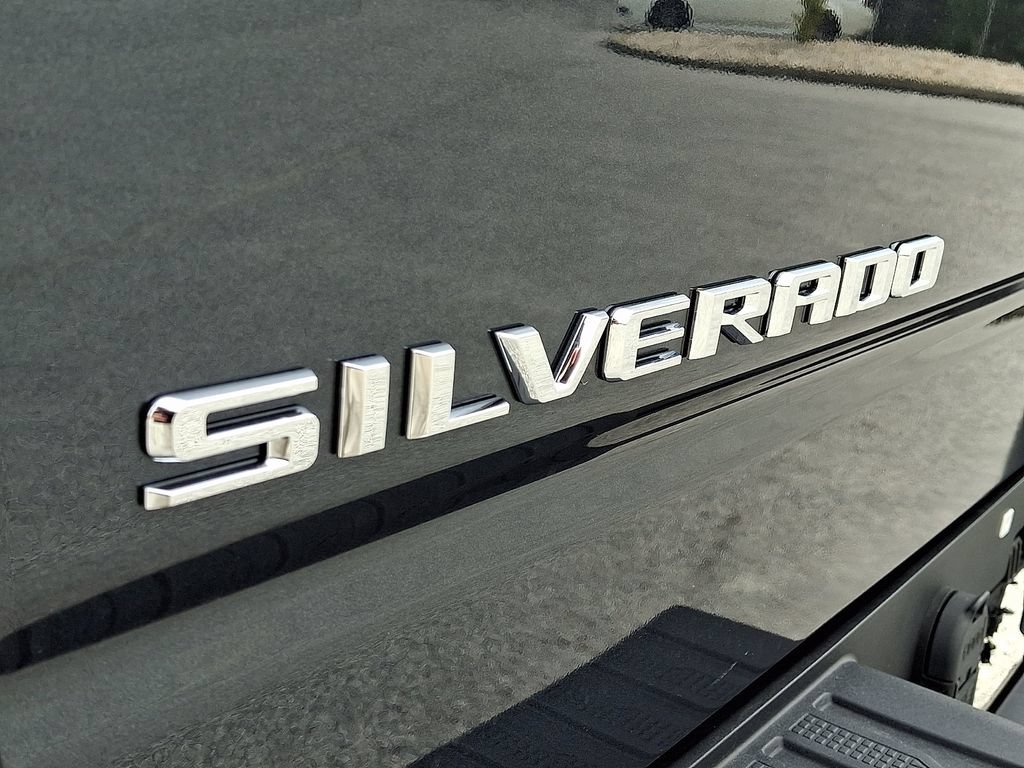 Used 2020 Chevrolet Silverado 1500 RST AWD/4WD image 29