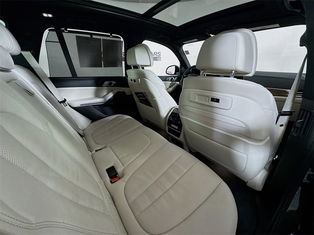 Used 2020 BMW X5 xDrive40i w/ Premium Package image 27