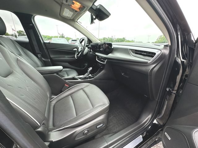 Used 2024 Buick Encore GX Avenir w/ Avenir Technology Package FWD image 28