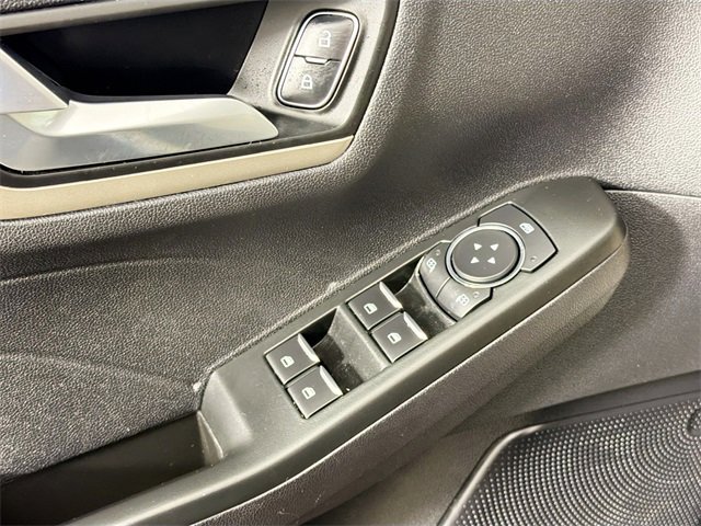 Used 2022 Ford Escape SEL image 16