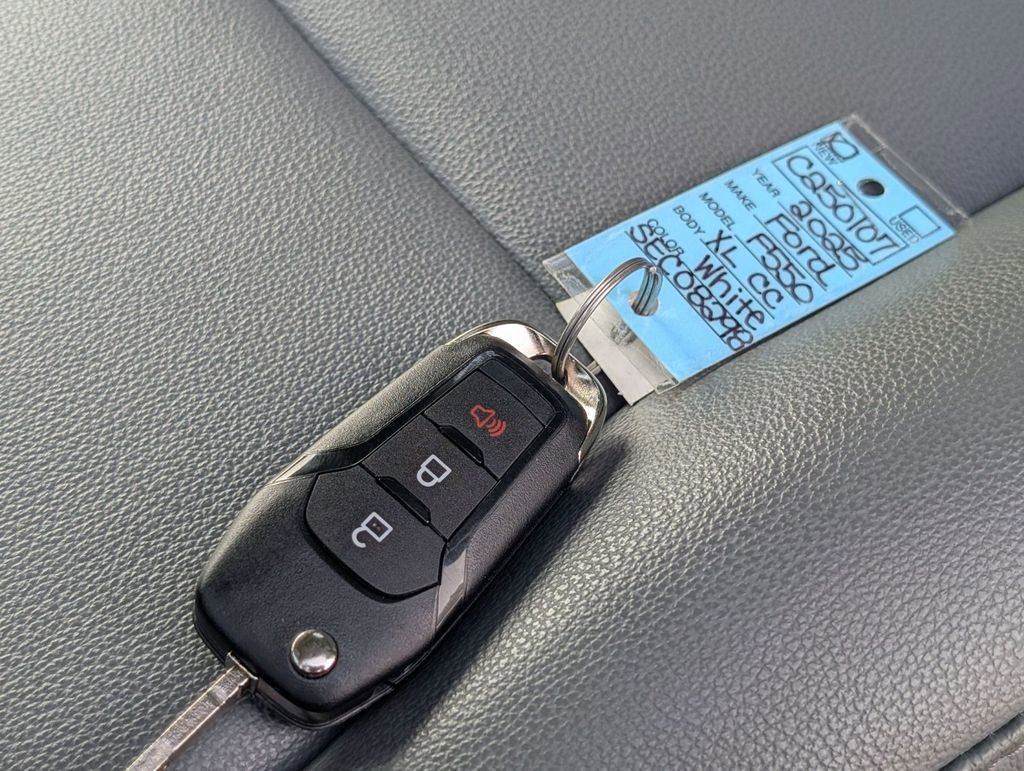 New 2025 Ford F550 4x4 Regular Cab Super Duty image 36