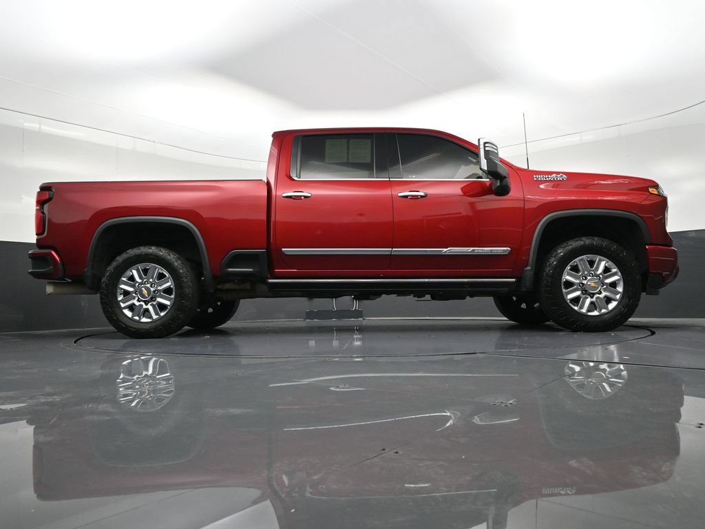 Used 2024 Chevrolet Silverado 2500 High Country w/ High Country Premium Package image 29