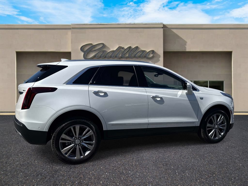 New 2026 Cadillac XT5 Premium Luxury w/ Driver Assist Package FWD image 3