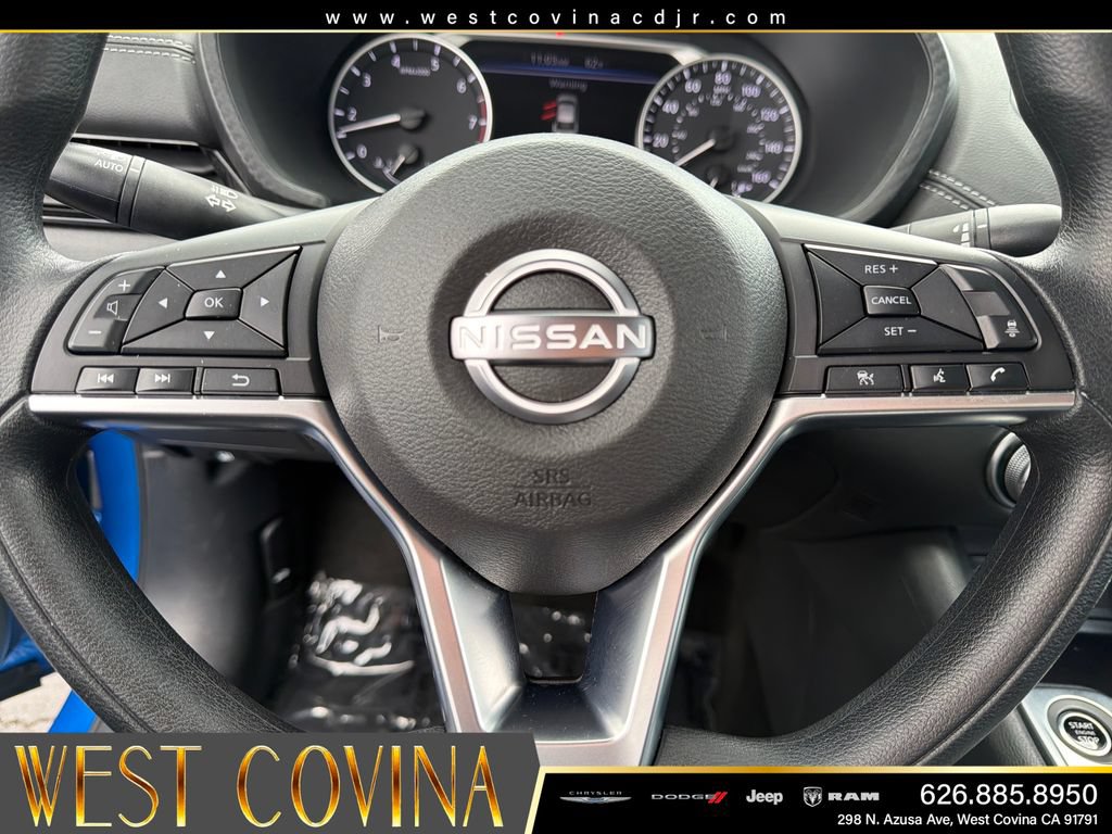 Used 2025 Nissan Sentra SV FWD image 16