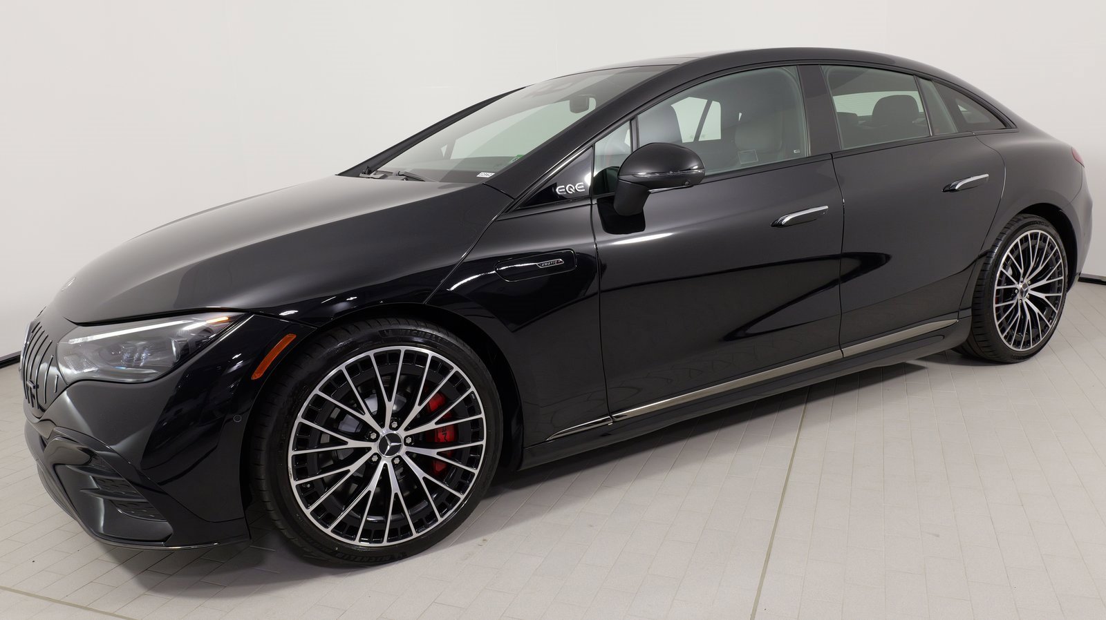 Used 2023 Mercedes-Benz EQE AMG AMG EQE image 4