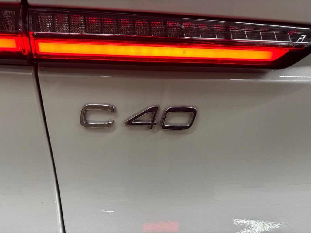 Certified 2023 Volvo C40 P8 Recharge Ultimate AWD/4WD image 34