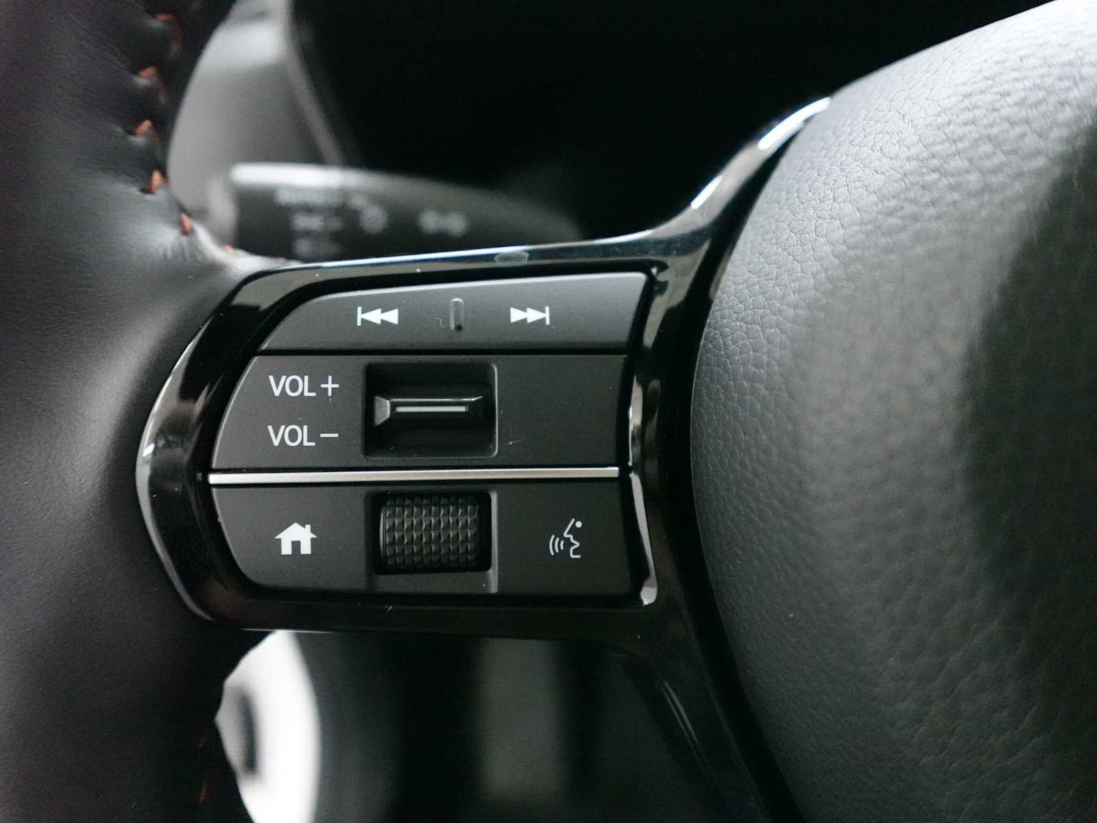 Used 2023 Honda CR-V Sport Touring image 17