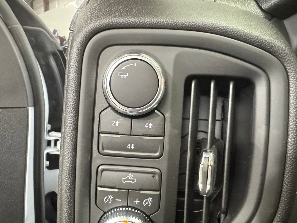 New 2026 GMC Sierra 2500 Pro image 17