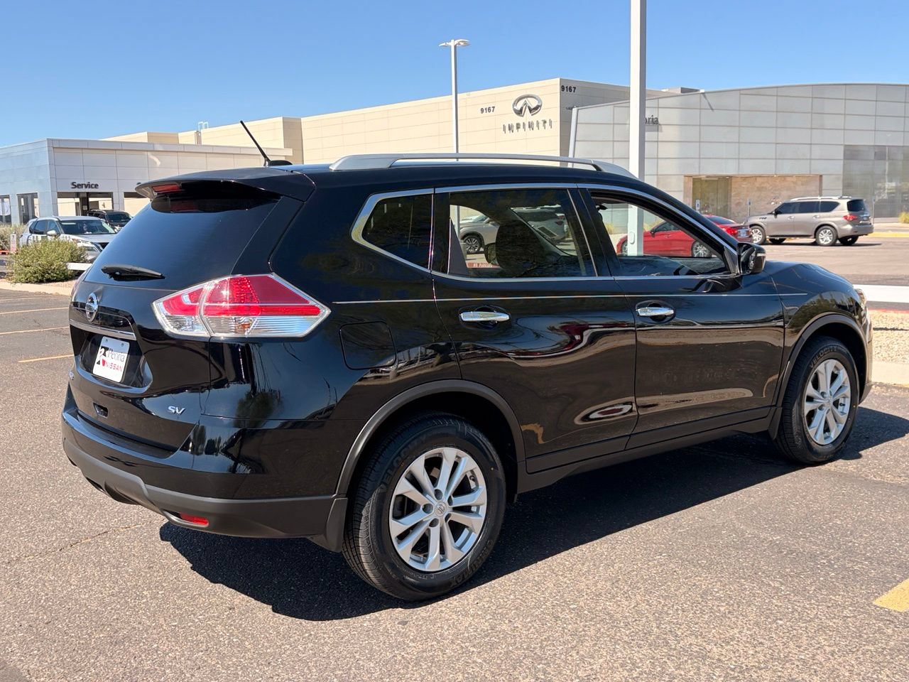Used 2015 Nissan Rogue SV FWD image 8