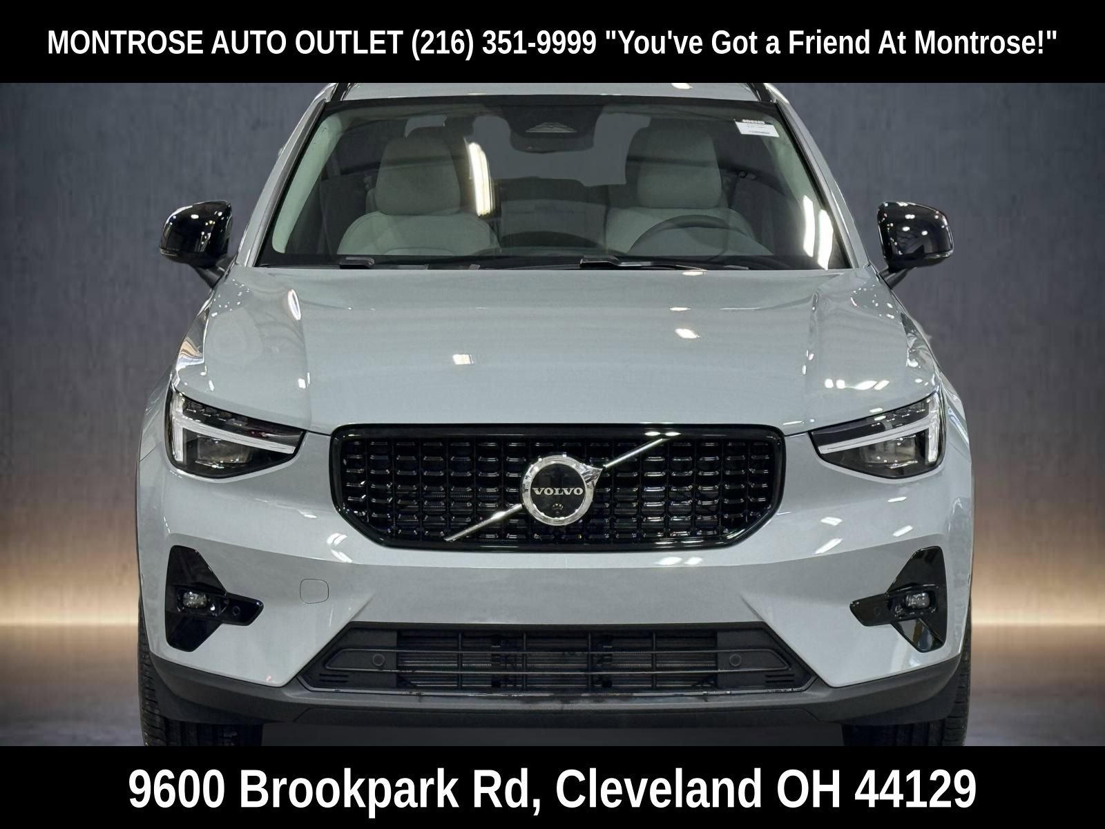 New 2026 Volvo XC40 B5 Plus w/ Protection Package Premier image 8