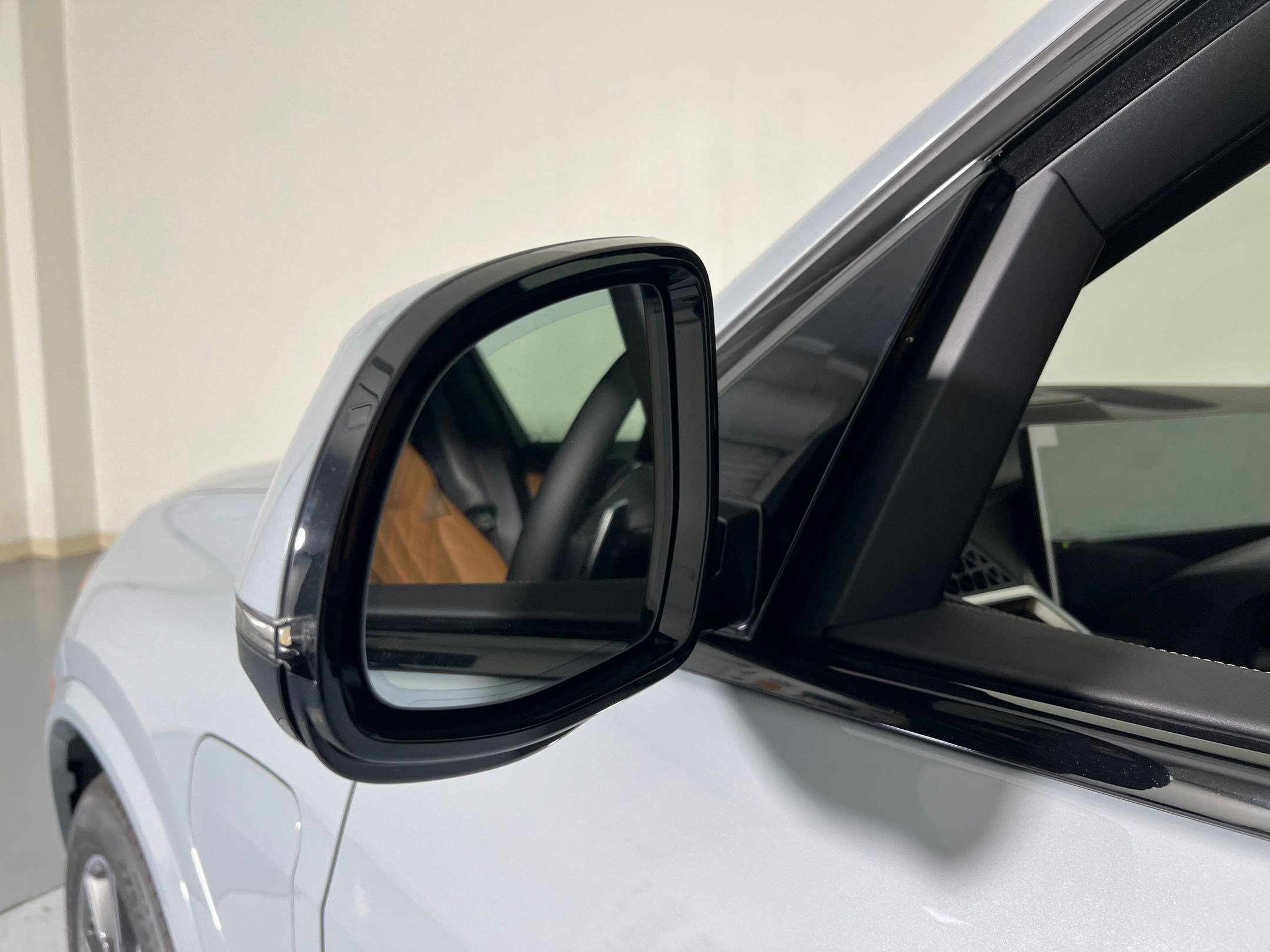 Used 2026 BMW X5 xDrive50e image 21