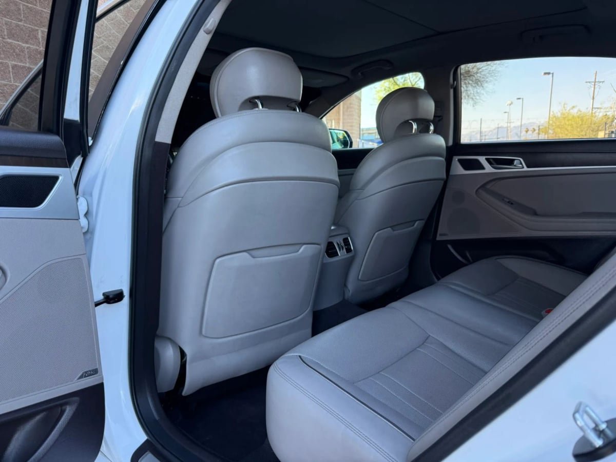 Used 2017 Genesis G80 5.0 Ultimate RWD image 43