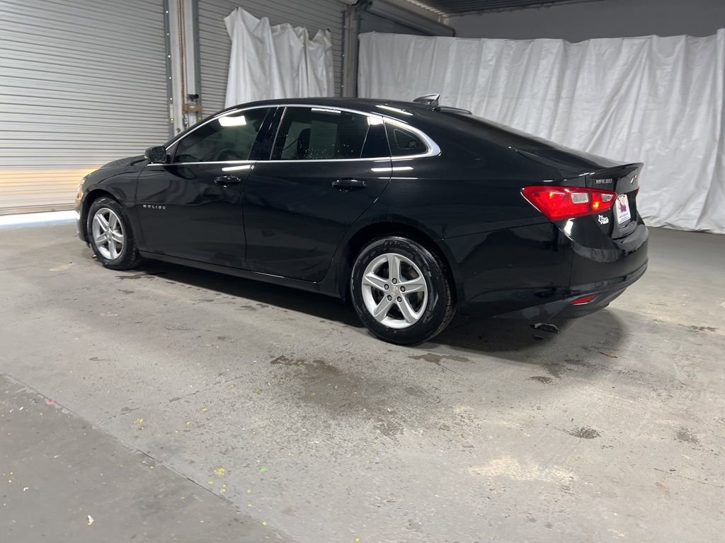 Used 2022 Chevrolet Malibu LS image 5