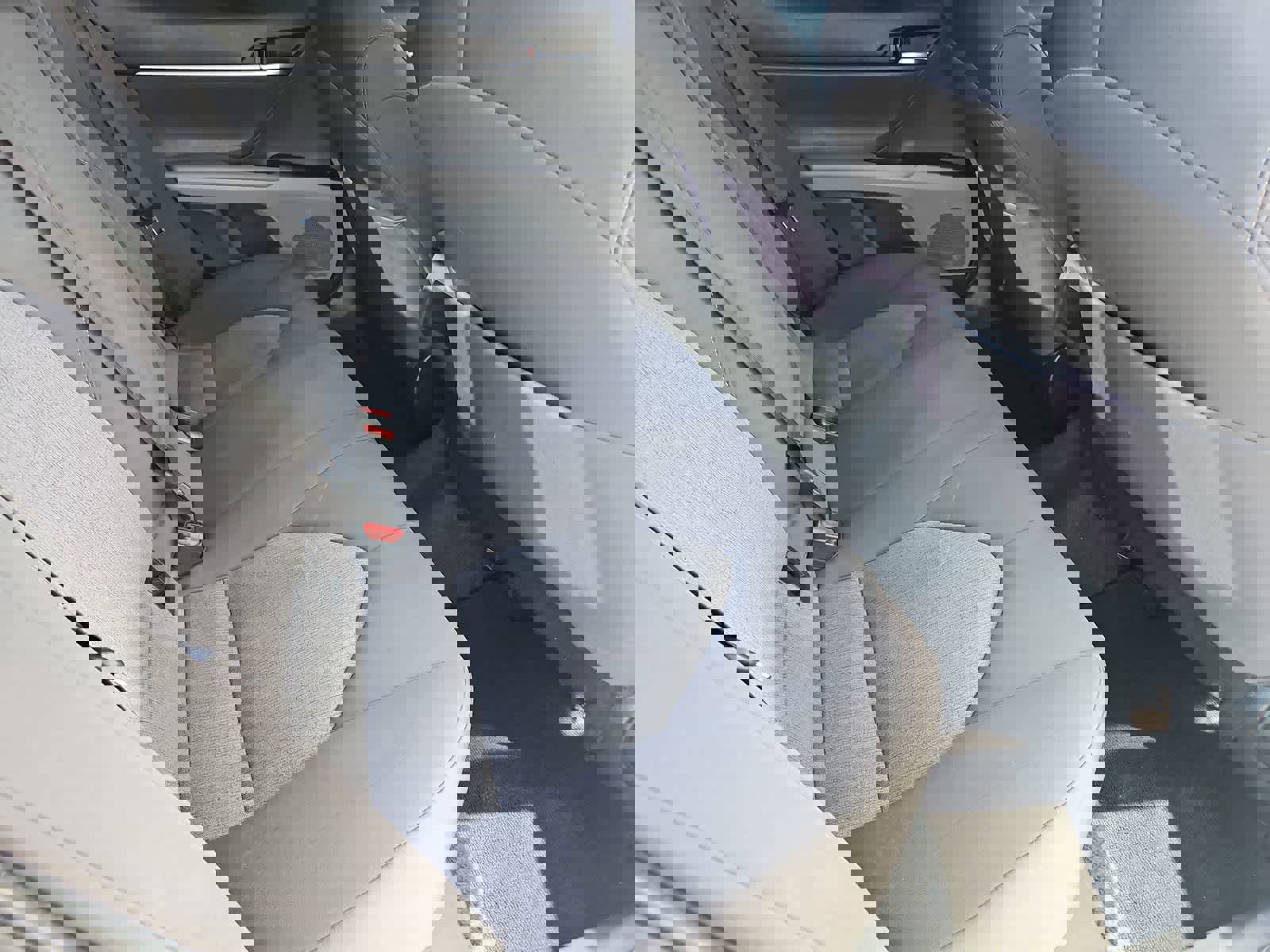 Used 2023 Toyota Camry LE image 21