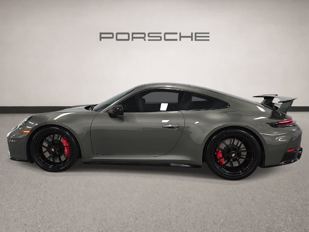 Certified 2026 Porsche 911 Carrera GTS RWD image 2