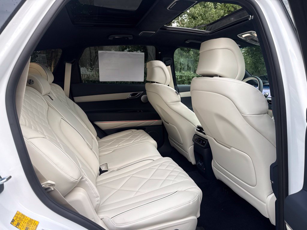 New 2027 Genesis GV80 3.5T Prestige AWD/4WD image 33