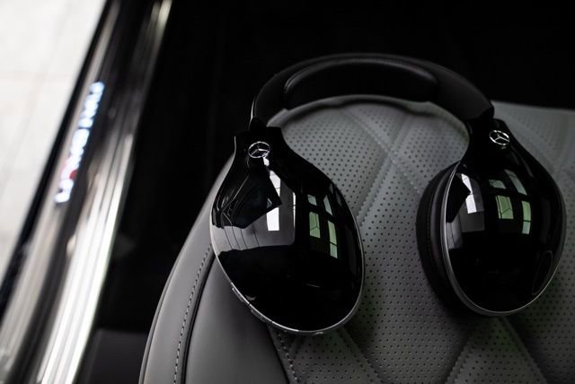 Used 2025 Mercedes-Benz Maybach S 580 4MATIC image 42