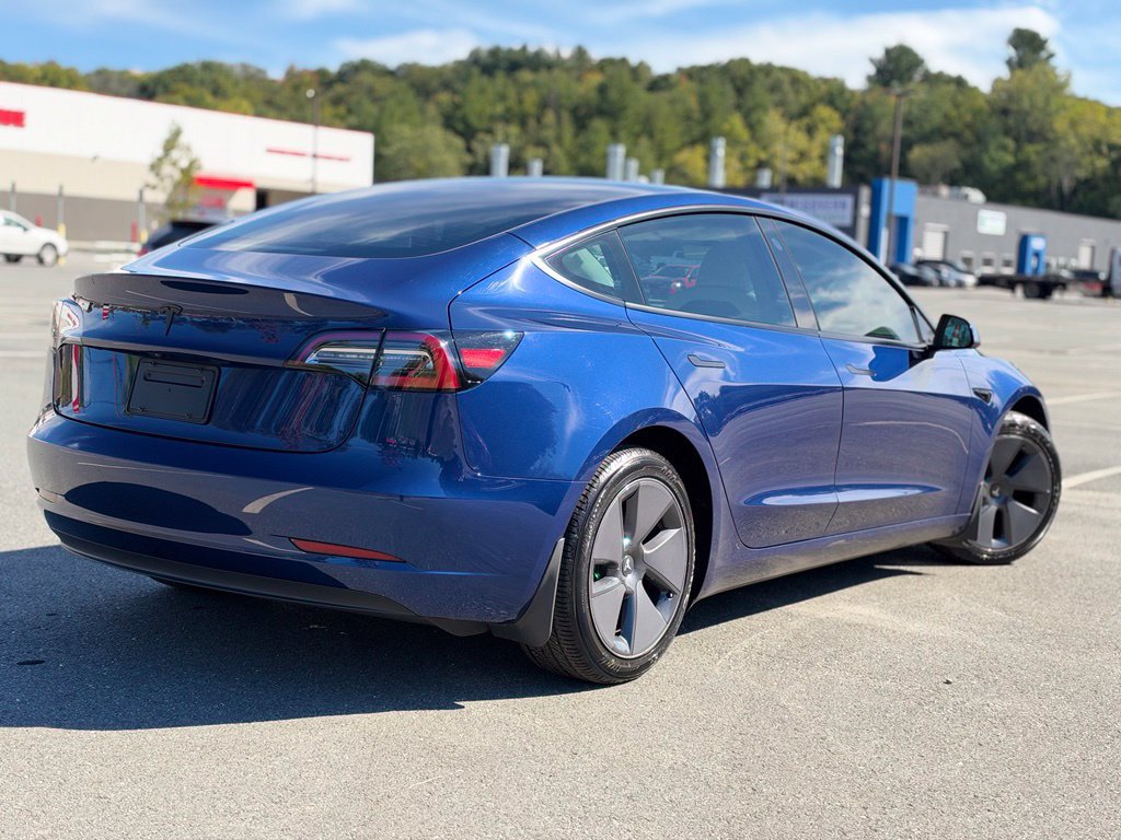 Used 2023 Tesla Model 3 Standard Range RWD image 7