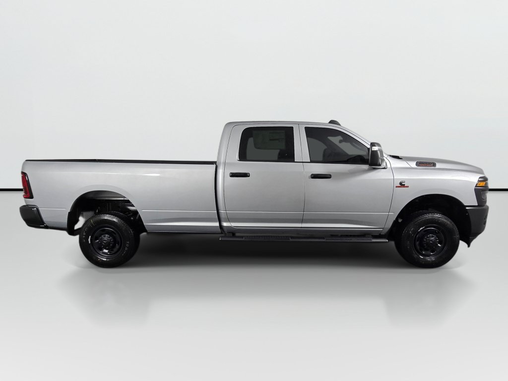 New 2026 RAM 2500 Tradesman AWD/4WD image 3