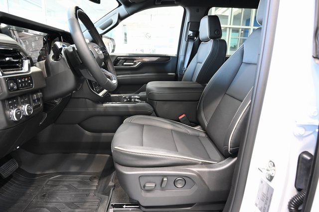 New 2026 GMC Yukon XL Elevation image 9
