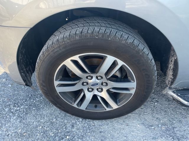 Used 2023 Ford Expedition Limited image 25