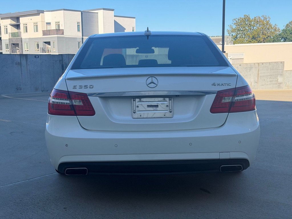 Used 2012 Mercedes-Benz E 350 4MATIC Sedan image 4