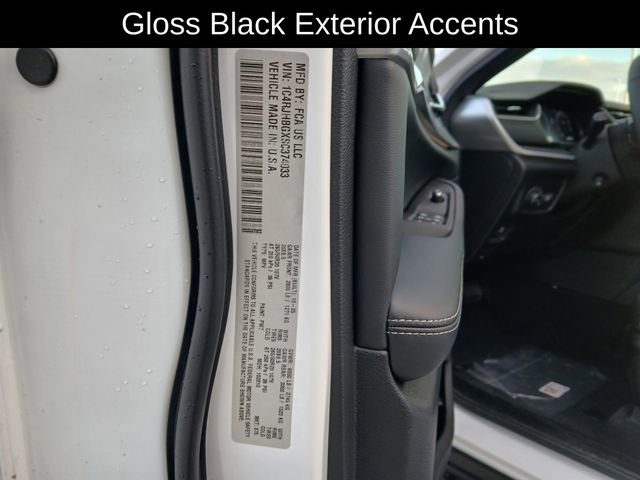 New 2025 Jeep Grand Cherokee Limited image 35