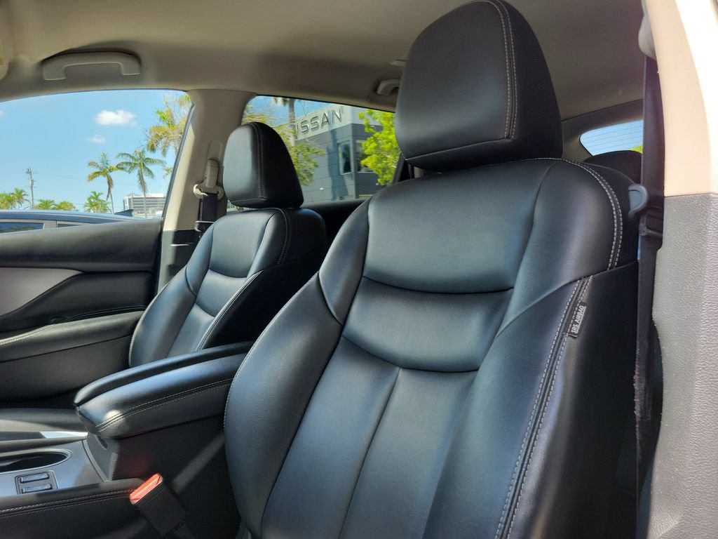Certified 2023 Nissan Murano SV FWD image 15