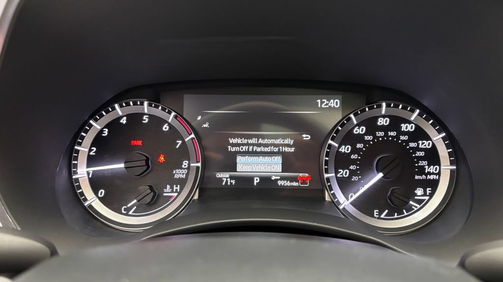Used 2025 Toyota Highlander XLE AWD/4WD image 21