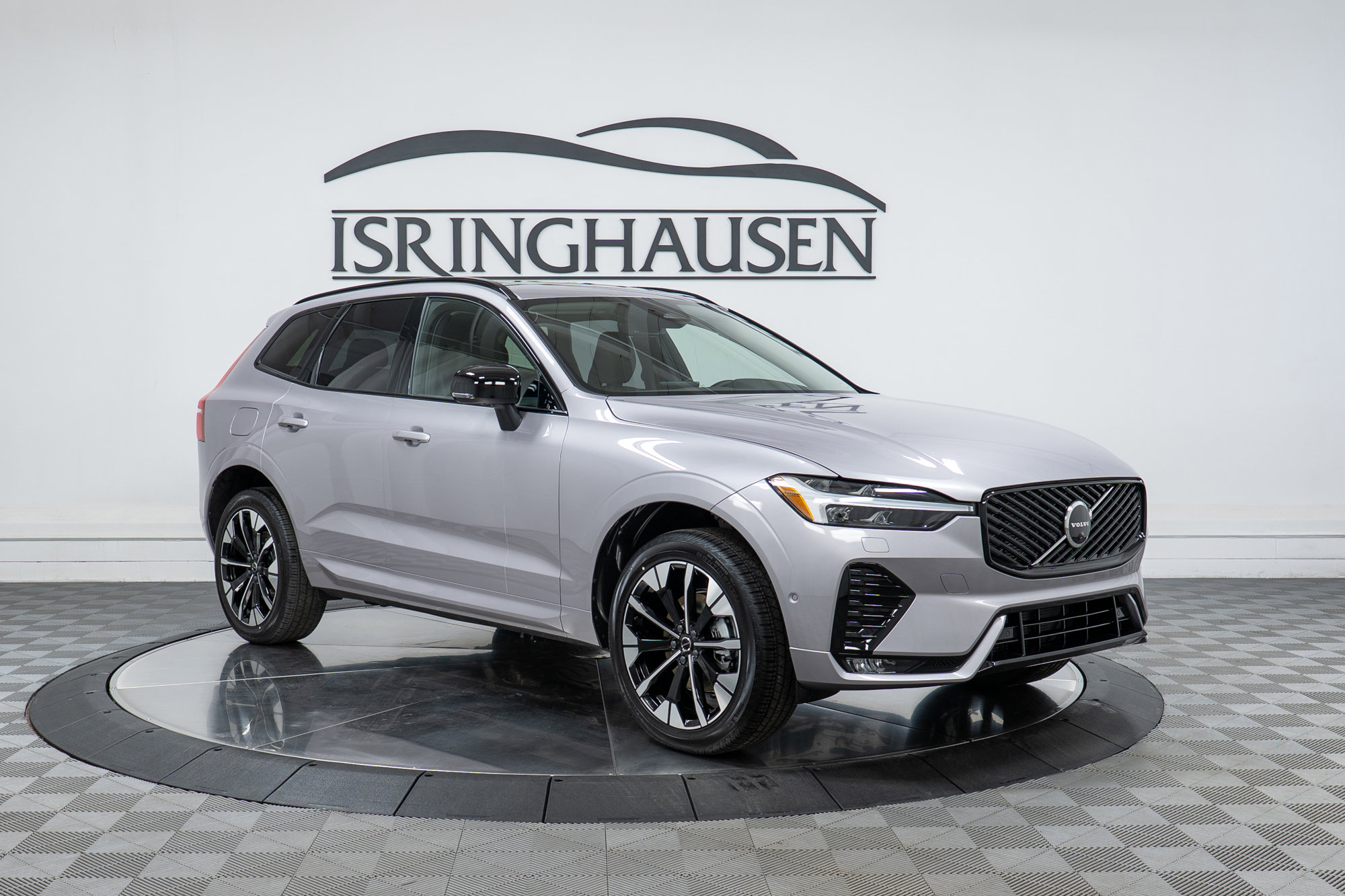 New 2026 Volvo XC60 B5 Plus w/ Protection Package Premier image 3