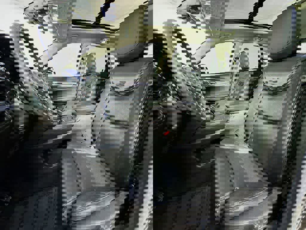 Used 2017 Cadillac XT5 Luxury w/ Driver Awareness Package AWD/4WD image 12