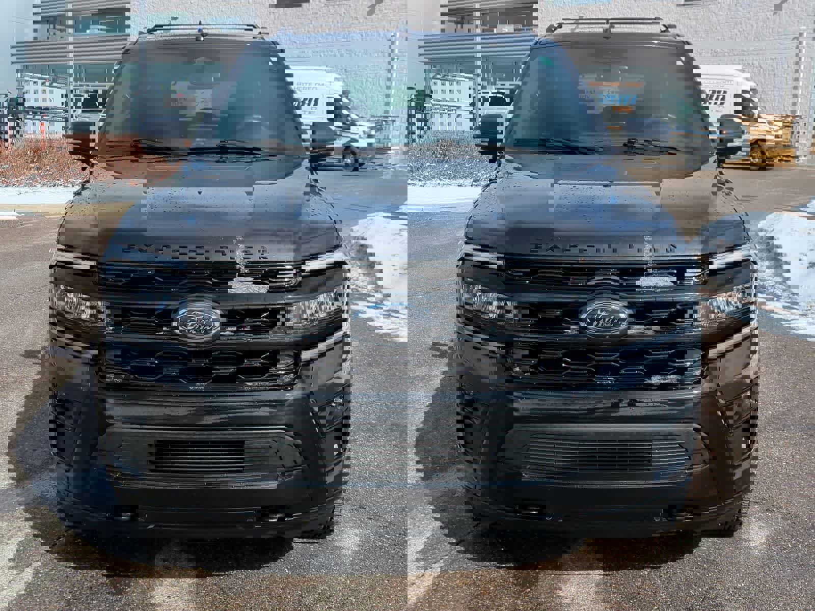 Used 2023 Ford Expedition Max Limited image 3