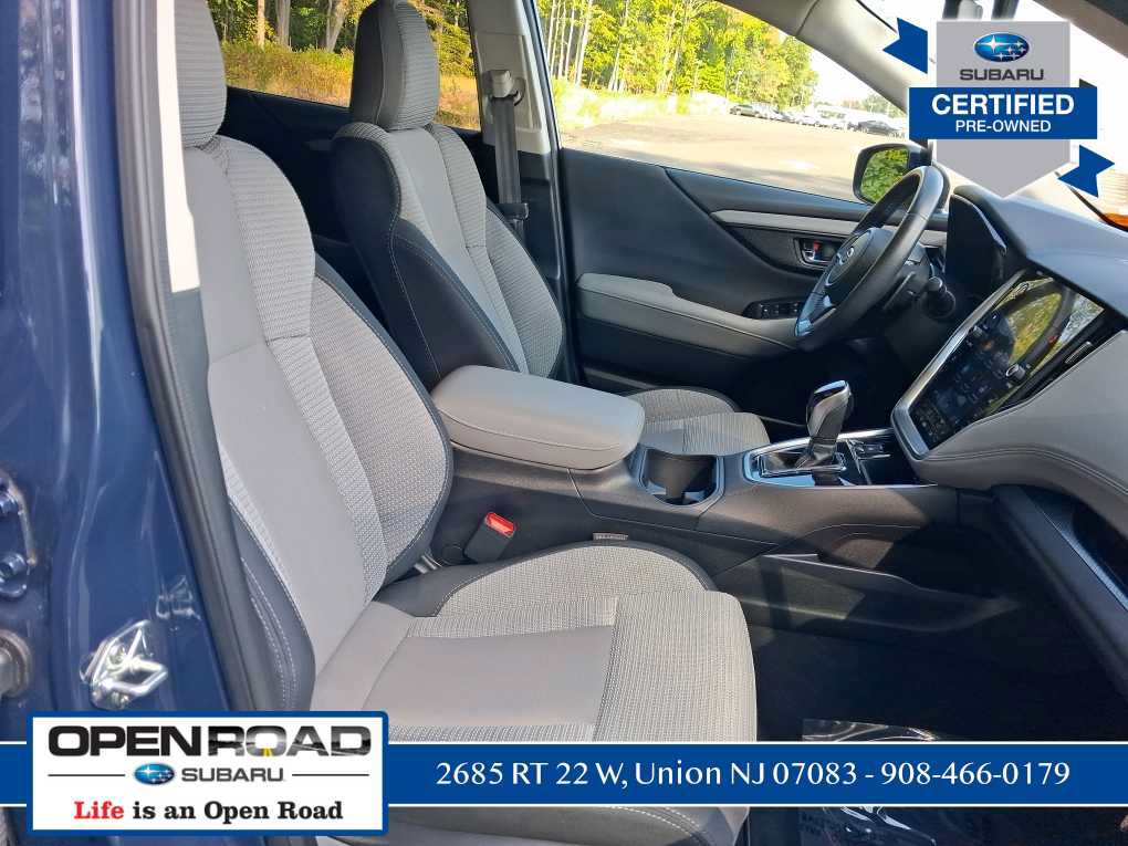 Used 2025 Subaru Outback Premium AWD/4WD image 15