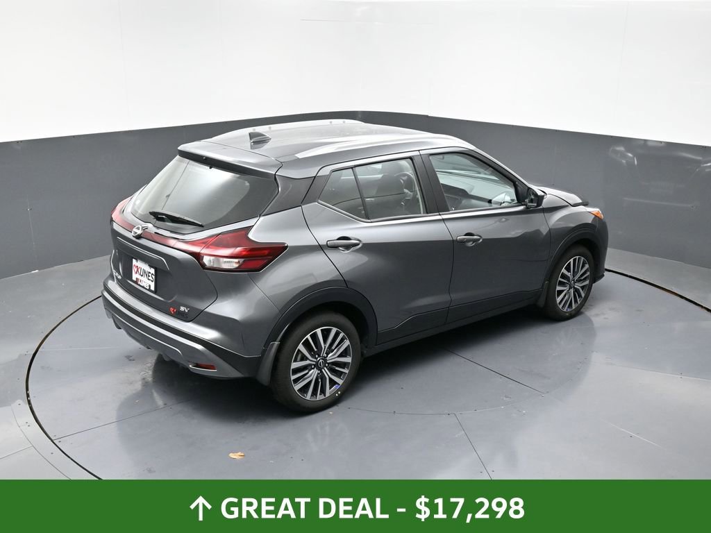 Used 2024 Nissan Kicks SV image 41