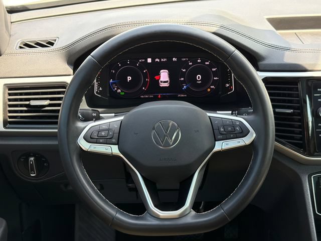 Used 2023 Volkswagen Atlas Cross Sport SEL AWD/4WD image 15
