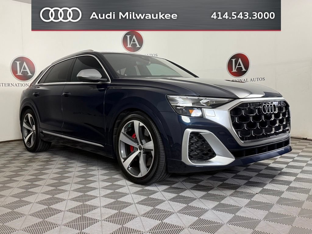 Used 2024 Audi SQ8 Prestige AWD/4WD image 1