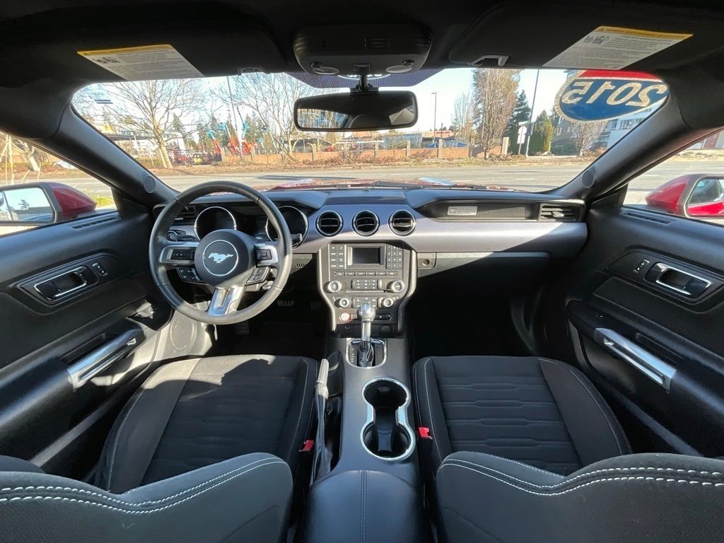 Used 2015 Ford Mustang Coupe image 14