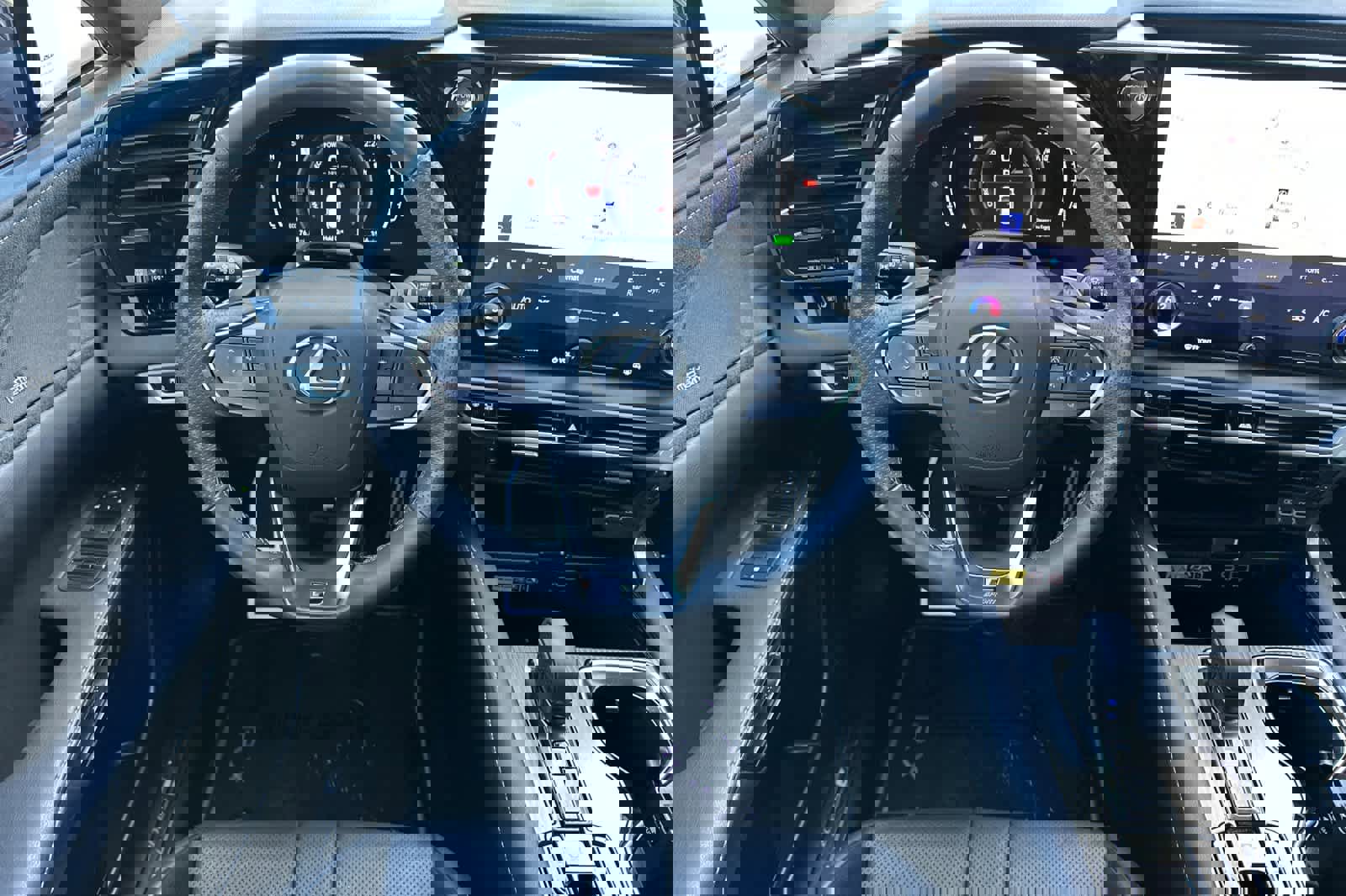 Used 2024 Lexus RX 500h F Sport w/ Convenience Package image 15