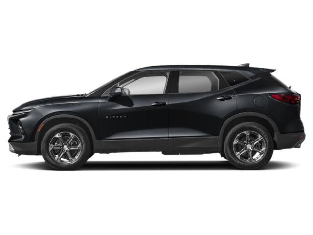 Used 2025 Chevrolet Blazer LT FWD image 3