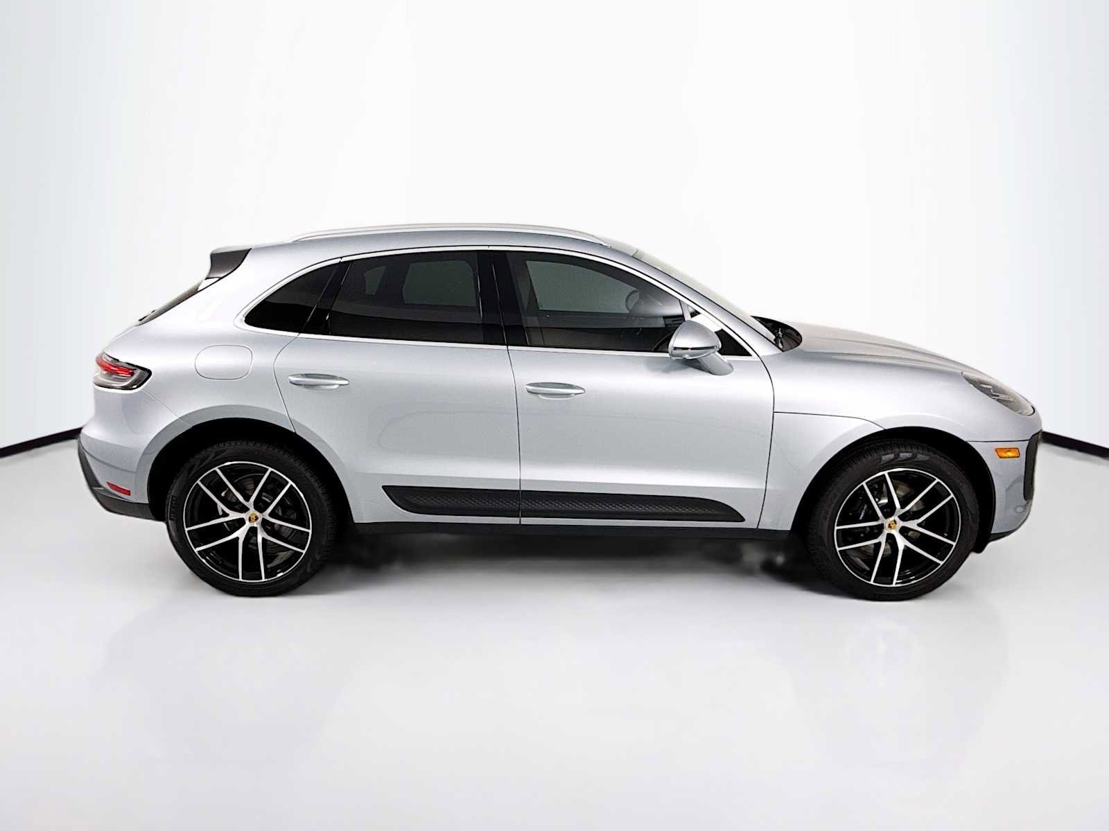 New 2025 Porsche Macan S image 8