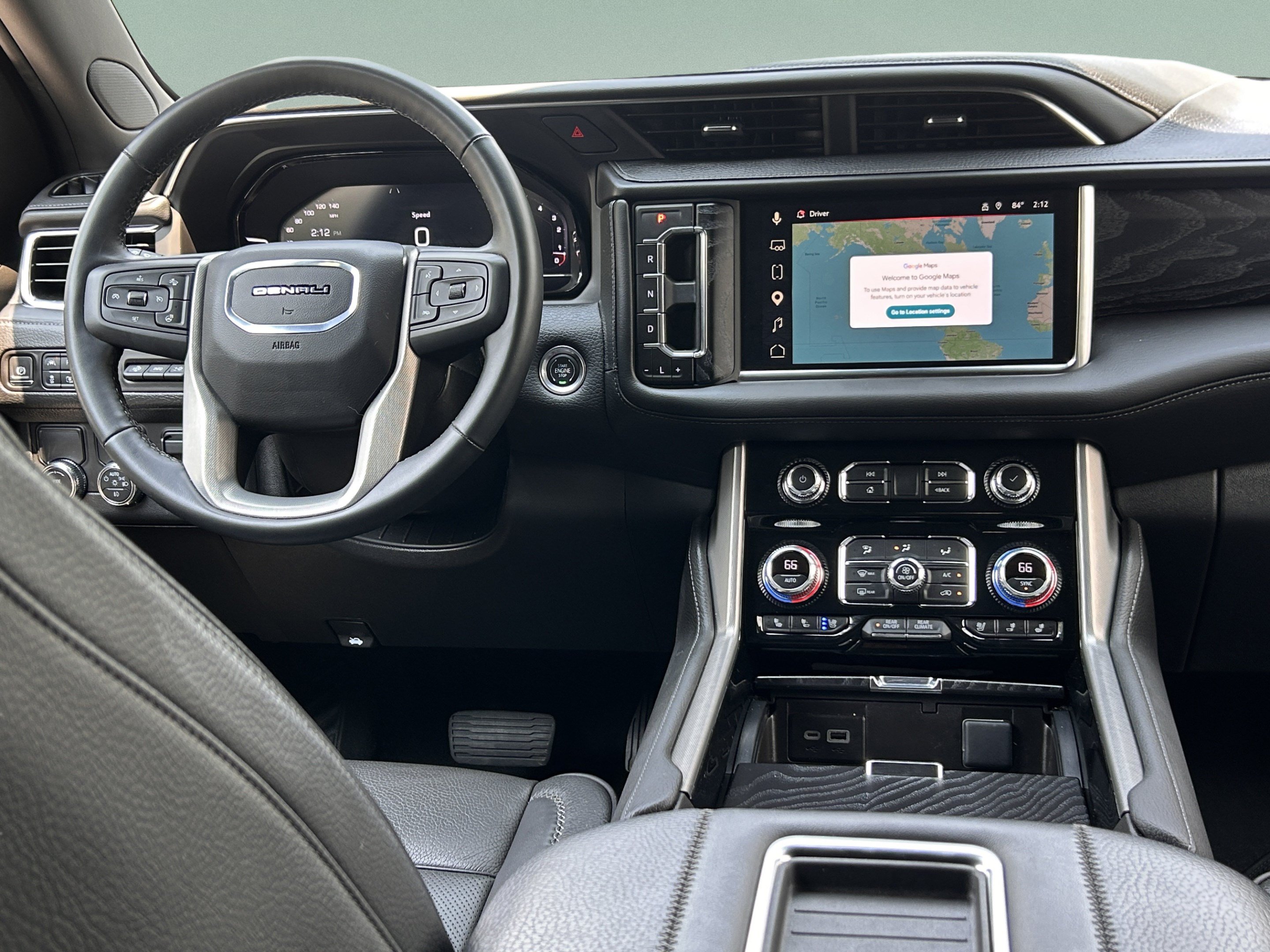 Used 2024 GMC Yukon Denali w/ Max Trailering Package RWD image 8