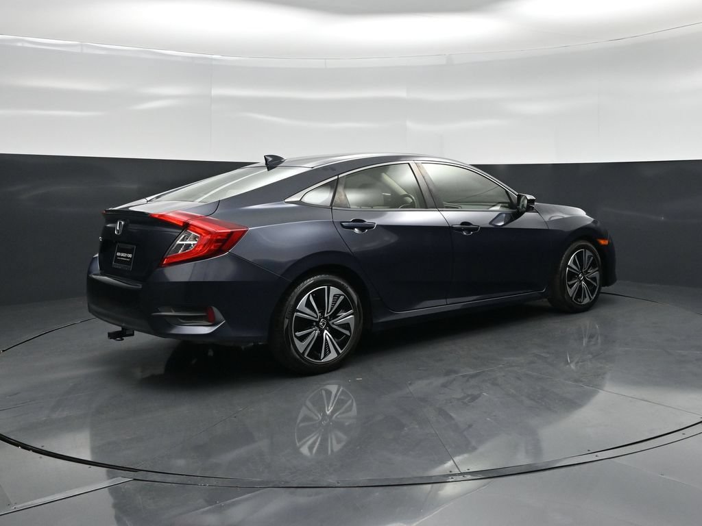 Used 2018 Honda Civic EX-T image 19