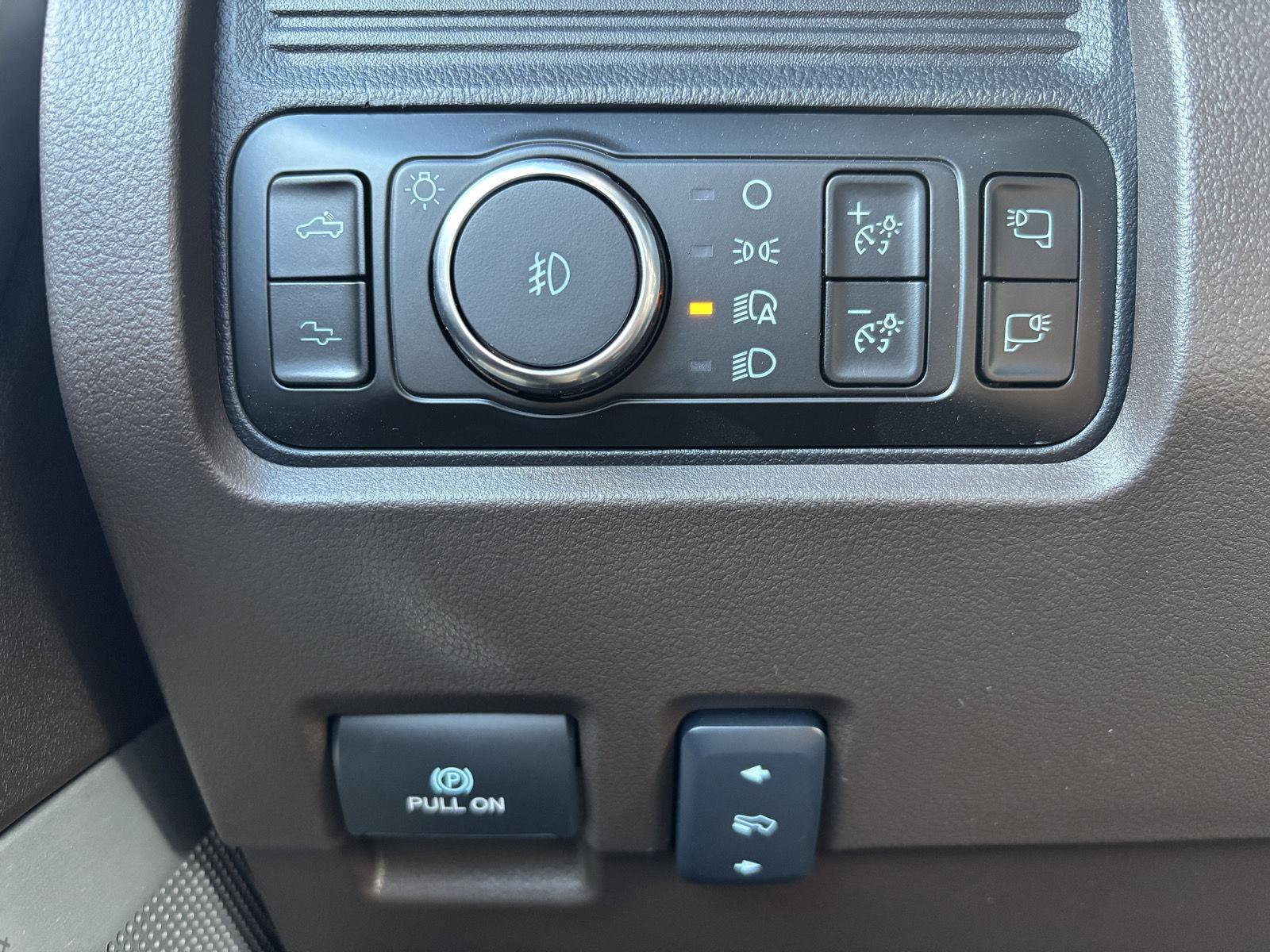 New 2025 Ford F350 King Ranch image 35