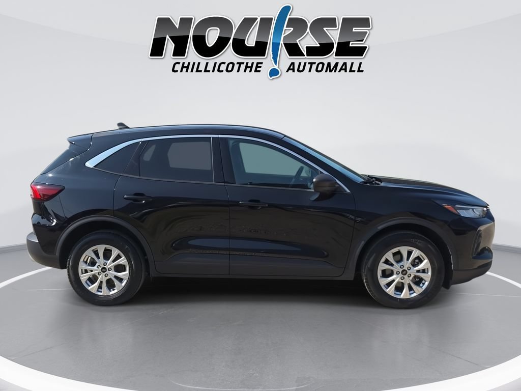 Used 2024 Ford Escape Active AWD/4WD image 9