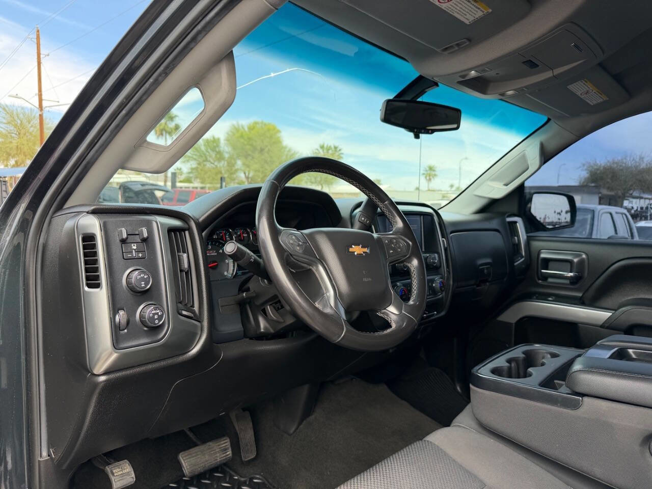 Used 2018 Chevrolet Silverado 2500 LT w/ LT Convenience Package AWD/4WD image 19