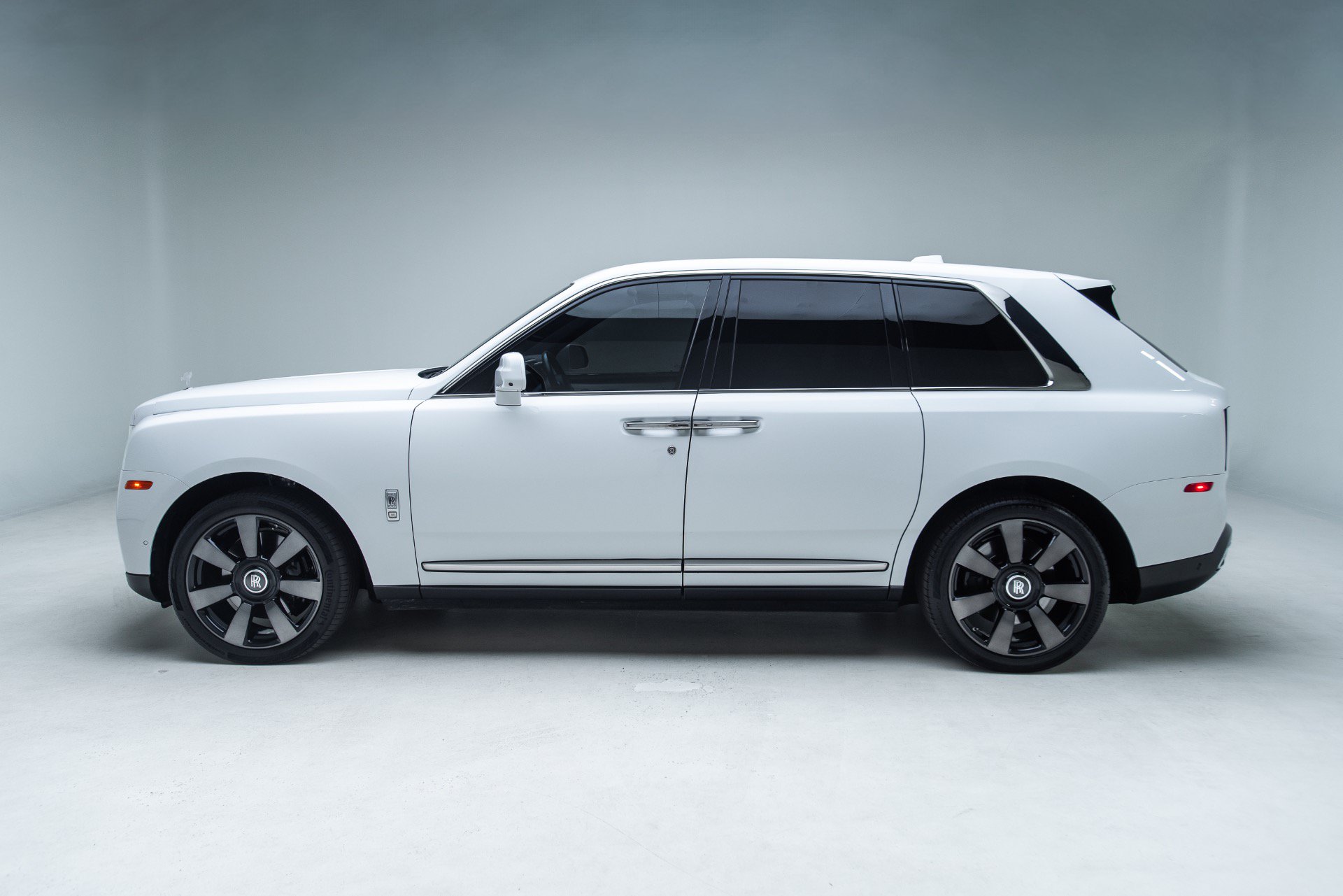 Used 2019 Rolls-Royce Cullinan AWD/4WD image 53