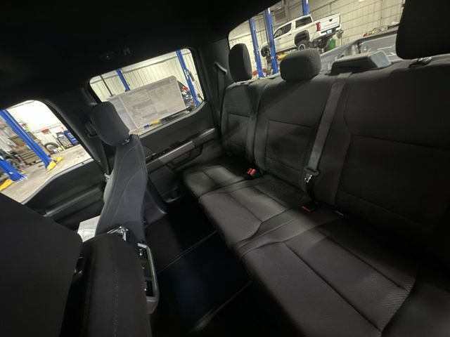 New 2026 Ford F150 XLT w/ XLT Black Appearance Package AWD/4WD image 31