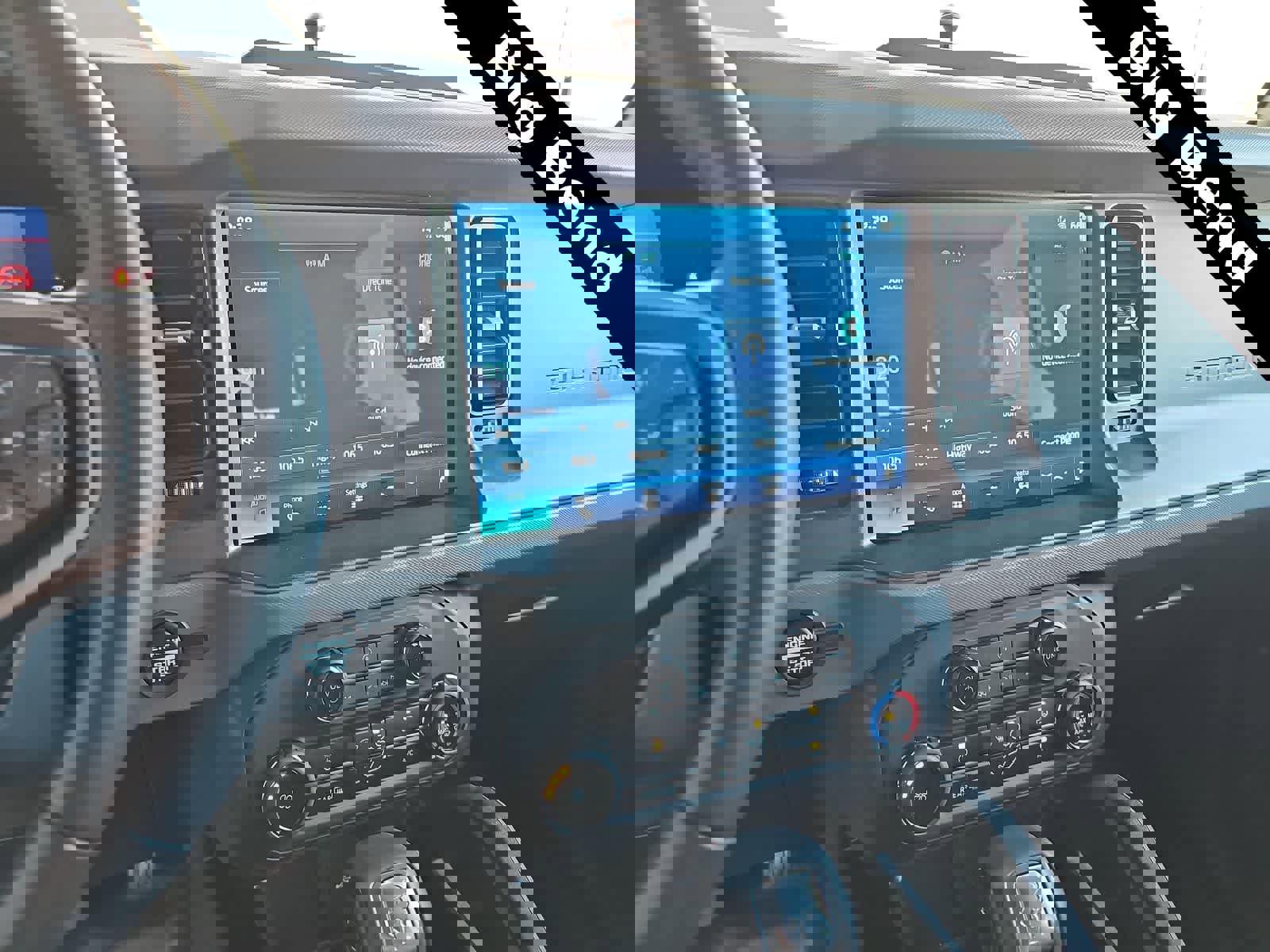 Used 2024 Ford Bronco Big Bend image 20