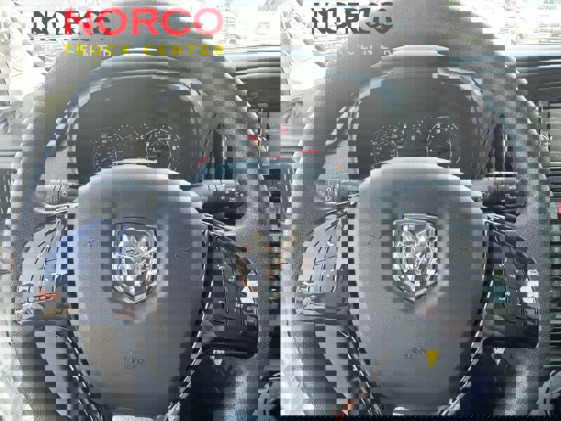 Used 2022 RAM ProMaster City Tradesman image 24