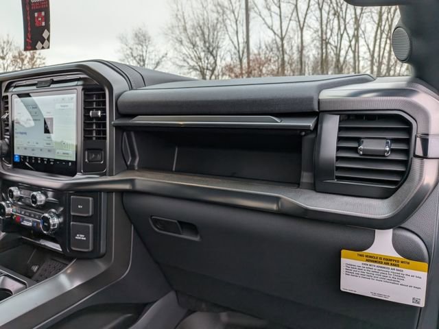 New 2025 Ford F150 Lariat w/ Equipment Group 502A High image 30